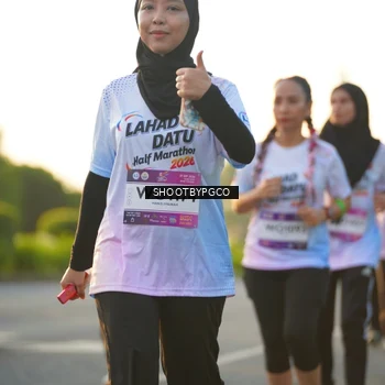 Runner Photo 7858367