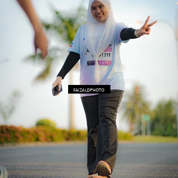 Runner Photo 7858384