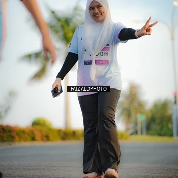 Runner Photo 7858393