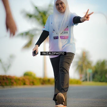Runner Photo 7858396