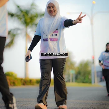 Runner Photo 7858398
