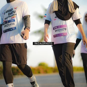 Runner Photo 7858400