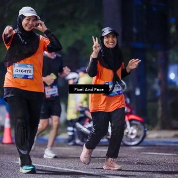 Runner Photo 7858405