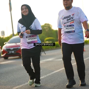 Runner Photo 7858419