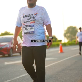 Runner Photo 7858431