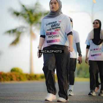 Runner Photo 7858432