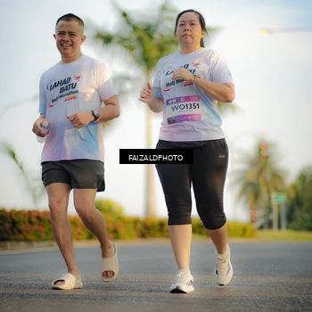 Runner Photo 7858459