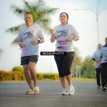 Runner Photo 7858463