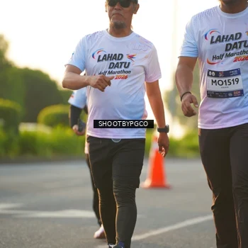 Runner Photo 7858488
