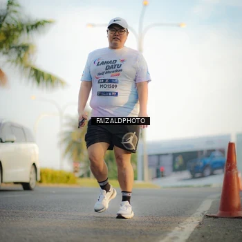 Runner Photo 7858501