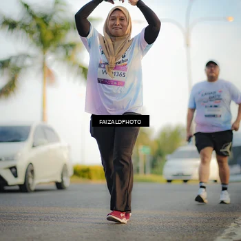 Runner Photo 7858518