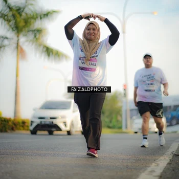 Runner Photo 7858525