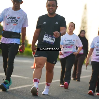 Runner Photo 7858538