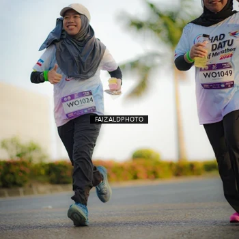 Runner Photo 7858540