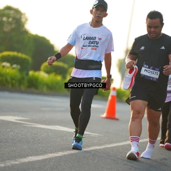 Runner Photo 7858544