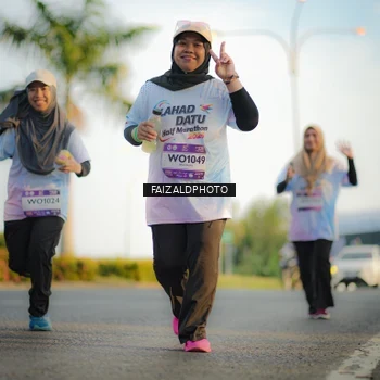 Runner Photo 7858553