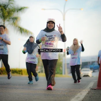 Runner Photo 7858555