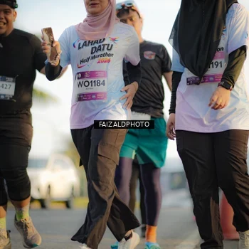 Runner Photo 7858565