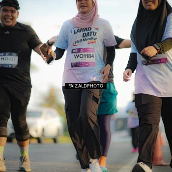 Runner Photo 7858573