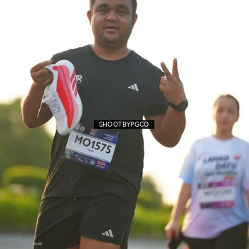 Runner Photo 7858579