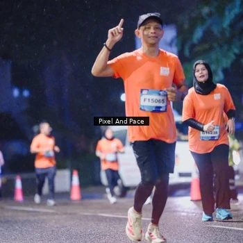 Runner Photo 7858598