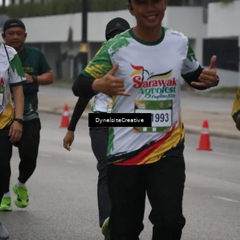 Runner Photo 7858611