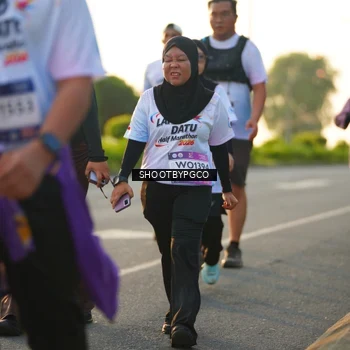 Runner Photo 7858631