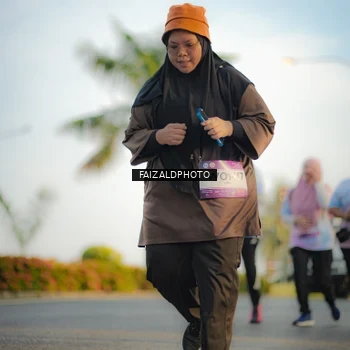 Runner Photo 7858645
