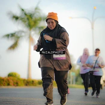 Runner Photo 7858655
