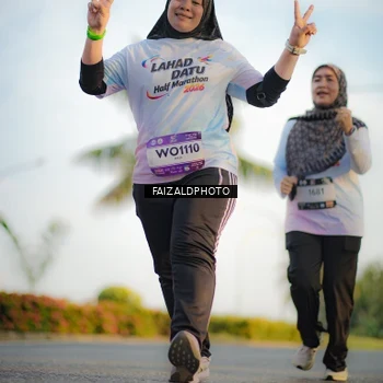 Runner Photo 7858689