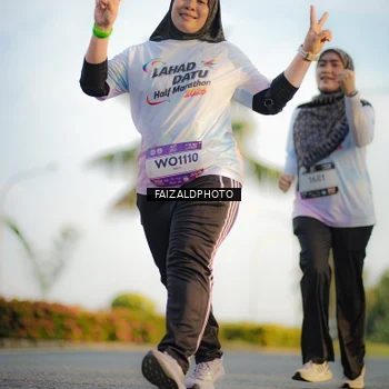 Runner Photo 7858699
