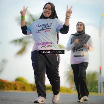 Runner Photo 7858700