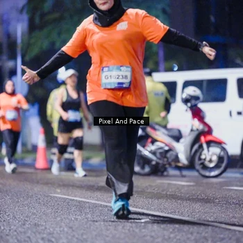 Runner Photo 7858705