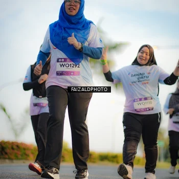 Runner Photo 7858716