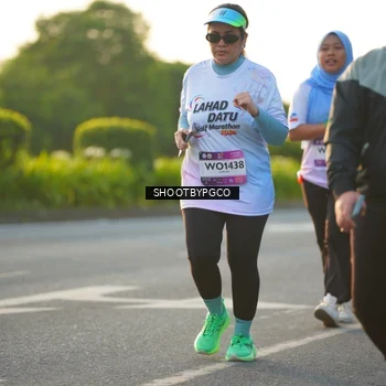 Runner Photo 7858732