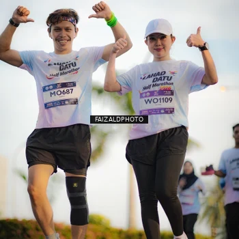 Runner Photo 7858743
