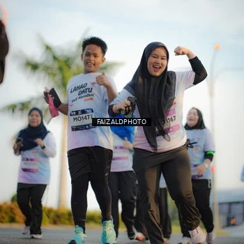 Runner Photo 7858745