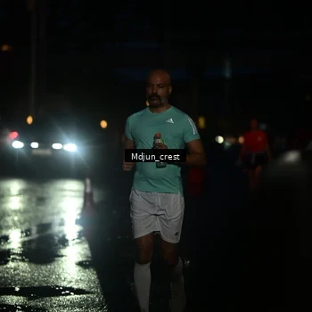 Runner Photo 7858750