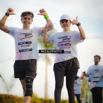 Runner Photo 7858751
