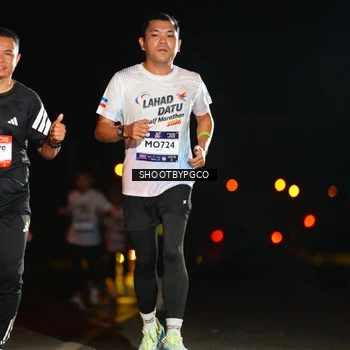 Runner Photo 7858759