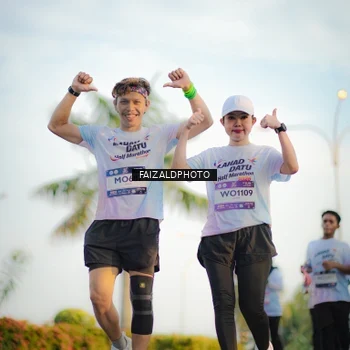 Runner Photo 7858767