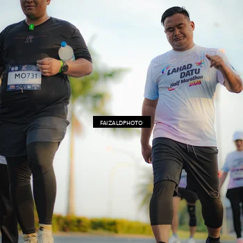 Runner Photo 7858788