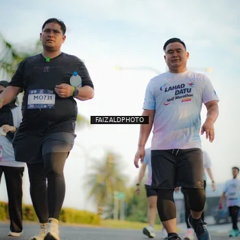 Runner Photo 7858804
