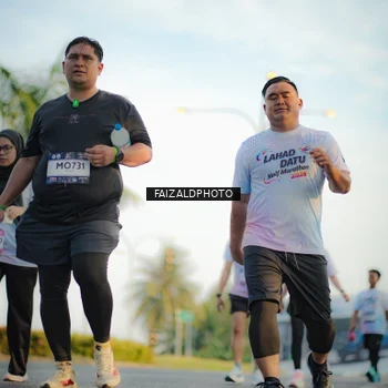 Runner Photo 7858816
