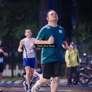 Runner Photo 7858883