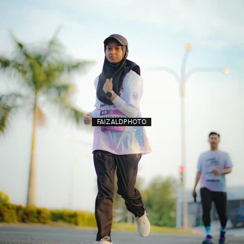 Runner Photo 7858888