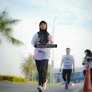 Runner Photo 7858897