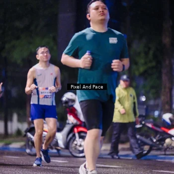 Runner Photo 7858911