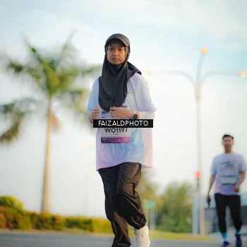 Runner Photo 7858914