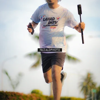 Runner Photo 7858923